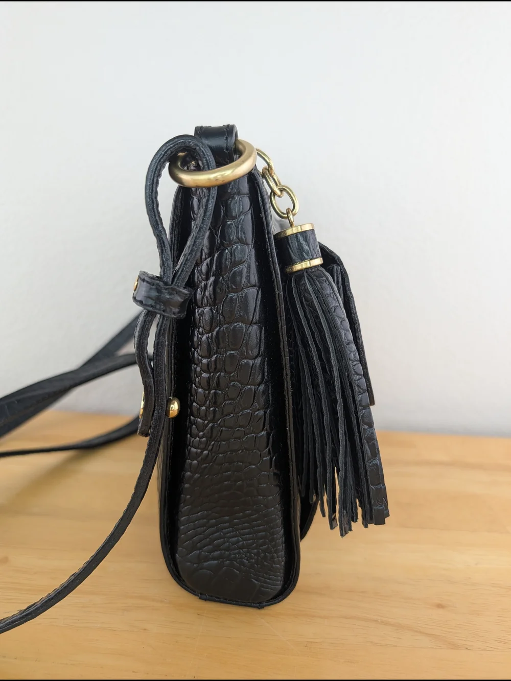Brahmin Mimosa Manhattan Black Croc-Embossed Leather Crossbody Bag Tassel Detail - Picture 6 of 16